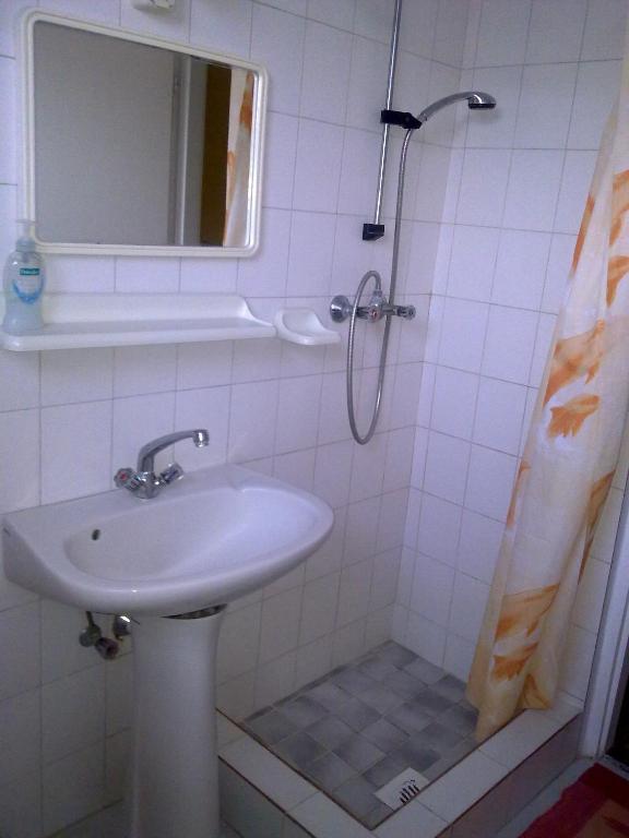 Alabastrom Panzio Es Etterem Bed & Breakfast Bogacs Phòng bức ảnh